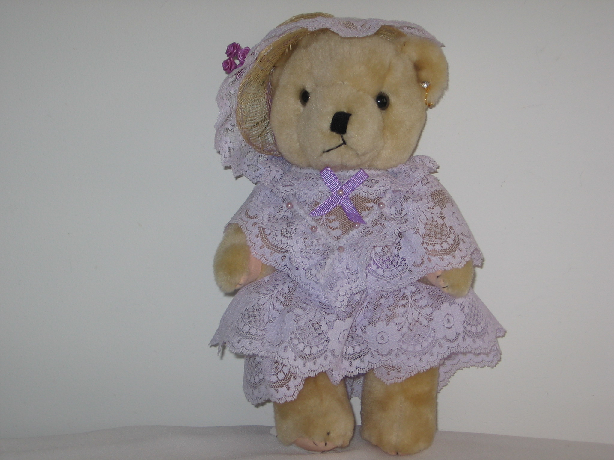 Bridesmid bear