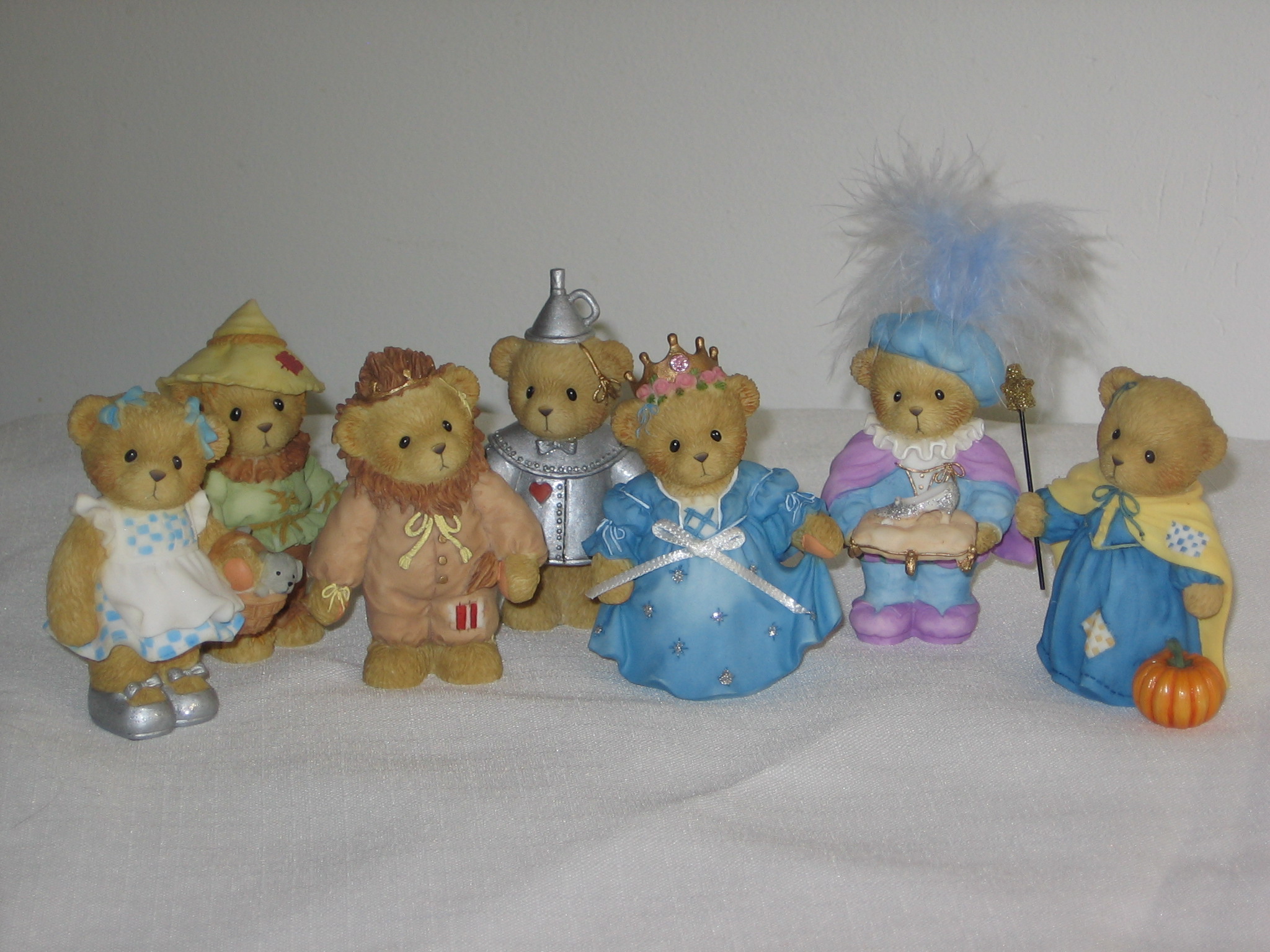 Cherished teddies